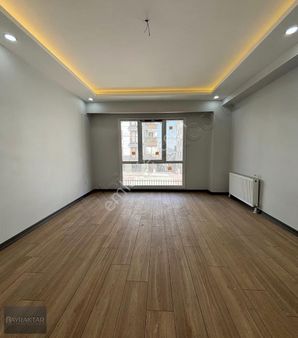 Beylikdüzü Yakuplu Da Merkezi Konum Sıfır Satılık 2+1 Daire