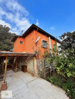 Avax Gayrimenkulden Site İçinde Güvenlikli Kiralık 4+1 Villa