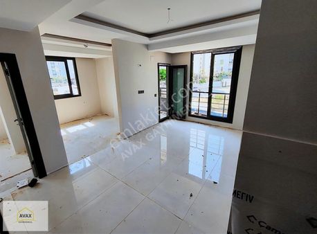 Avax** Üniversite Cad. Sıfır Butik 2+1 Daire