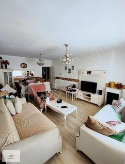 Avax Gayrimenkulden Eşyalı 3+1 Daire Muazzam Konumda