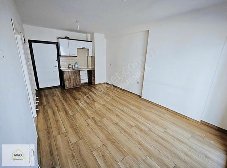 Avax 'dan Çiftlikköy De Merkezi Konumda 1+1 Satılık Daire