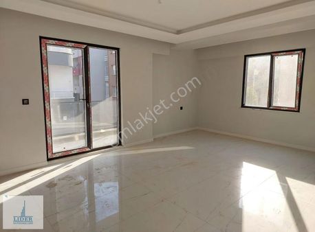 Bursa Orhangazi Çarşı Merkezde 3+1 Yerden Isıtma Arakat Daire