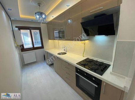 Hatay Pazaryeri Mevkii 3+1 Ara-kat Bakımlı Satılık Daire