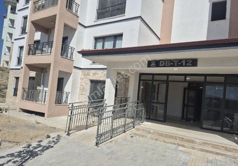 Dikmece 5inci Bölge De Zemin Kat Kiralık