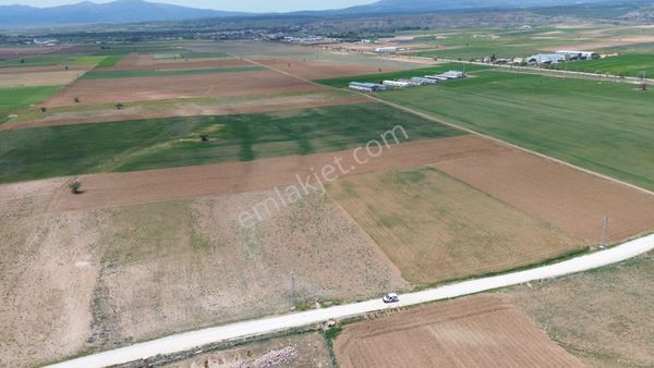 Konya / Meram / Hatunsaray Mahallesinde 6.091 M² Müstakil Tapulu Tarla