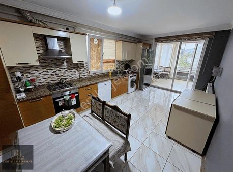 Kaşüstü Ak Centerde Geniş 3+1 Satılık Fırsat Daire