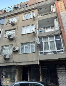Salıpazarı Yenimahallede 2+1 Satılık Daire