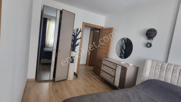 Gaziemir Site İçi 2+1 Havuzlu Güvenlikli Arakat Lüx Daire