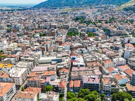 Aydın Söke Çarşı Merkezde Kiralık Batar Katlı Dükkan