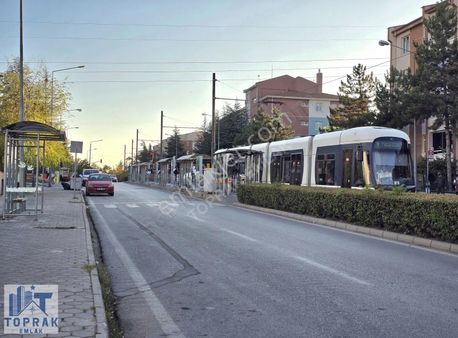 Toprak Emlak'tan Yunusemre Devlet Hastanesi Yakını Kiralık 3+1