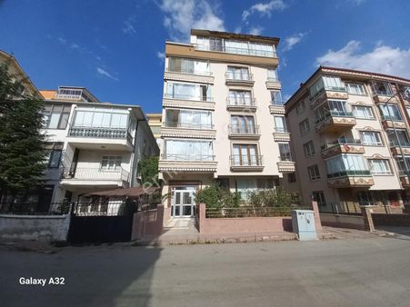 Bağlarbaşı Melek Özene Yakın Asansörlü Yeni Binada Satılık 5+1 Dubleks