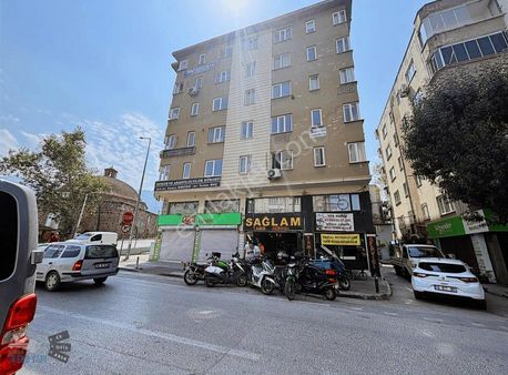 Kiracılı Gazcılar'da Ana Cad. Satılık 1+1 Daire Tapulu Ofis/ev