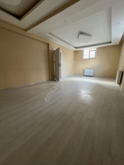 Başakşehir Güvercintepe Mahallesinde Kiralık Bahçe Katı