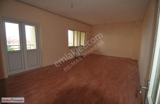 Döşemealtı Çıplaklı Devlet Hastanesı Yakını 3+1 Kıralık Daıre