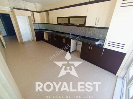 Royalest'ten Tramvay Yanı Karataş'ın En Geniş 3+1