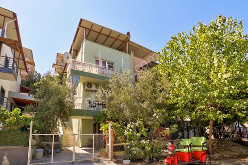 Dikili İsmetpaşa Mah. Satılık 3+2