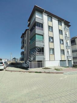 Nasreddin Emlaktan Koşuyolu Civarı Satılık Bakımlı Daire