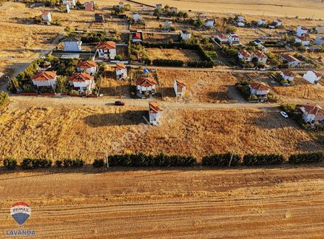 Tekirdağ Karaevlide Elektrik-su-doğalgazlı, 180 M² 2 Adet Arsa
