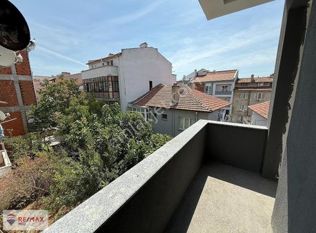 Re/max Mid Balıkesir Karesi Maltepe Satılık Ara Kat Daire