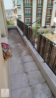 Uzun Gemiciler Sokakta Bakımlı 2+1