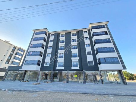 Barbaros Mah. 3+1 160 M2 Kuzey Cephe Sıfır Satılık Lüks Daire