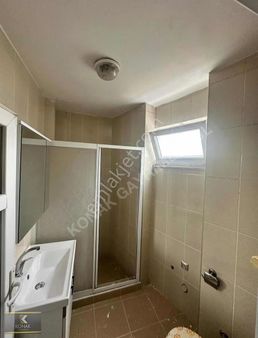 Özgürlük Mah Emkay Petrol Yanı 3+1 Ara Kat