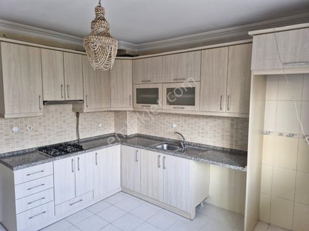 İnan Emlak Gayrimenkulden Ergenekon Mahallesinde Satılık Daire