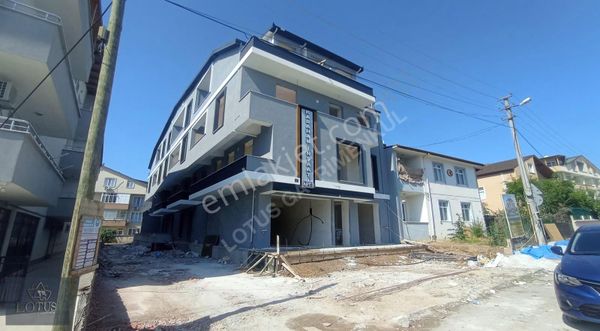 Kartepenin Kalbinde Ebeveyn Banyolu 130m2 Dubleks Daire