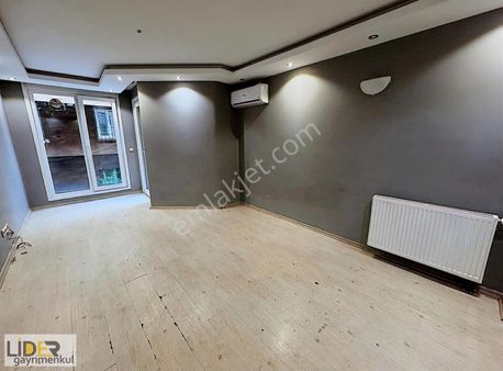 Lider'den Altıntepe'de 6 Yıllık 1.kat Ayrı Mutfak Balkonlu 1+1