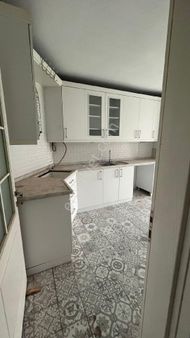 Bornova Atatürk Mah. 2+1 Kiralık İçi Yapılı Daire