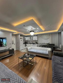 Karslılarda Yeni Binada Göl Manzaralı 3+1 Satılık Dubleks Daire