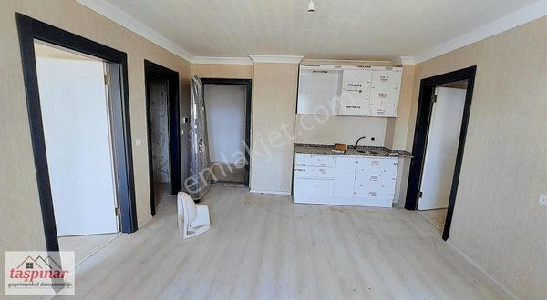 Tacin Mahallesi'nde Satılık 2+0 Daire