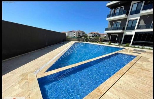 Karasu'da Sıfır! Havuzlu Güvenlikli Site'de 2+1 Yerden Isıtmalı Daire !!!!!!