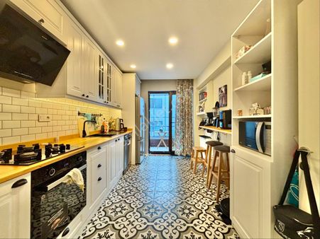 Dikmen Karapınarda Konya Yolu Paraleli Özel Yapılı Geniş Tip 3+1