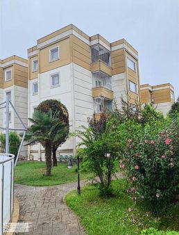 İzmit Kavaniumda 3+1 Arakat Kiralık Daire.