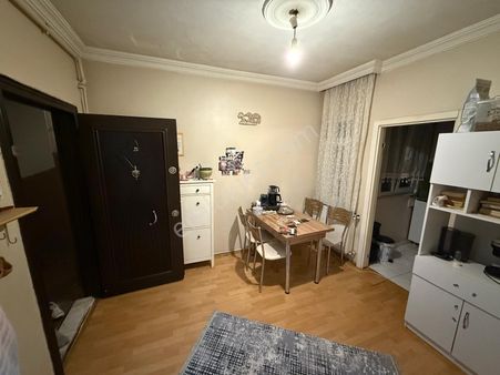 Bayrampaşa Kartaltepe' Ömer Hallis Demir Cad.satılık Daire
