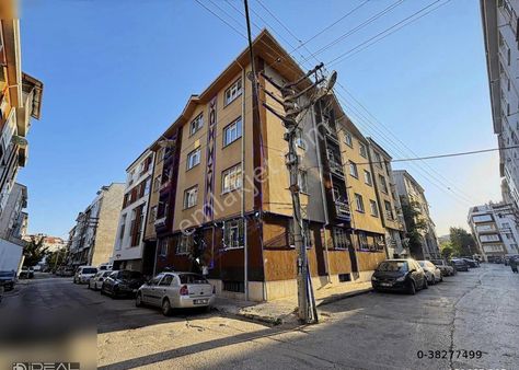 Tunalı Mh. Gaffar Okkan Cad. Yanı Köşe Konumda Satılık 3+1 Daire