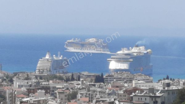 Kuşadası 2+1 Satılık Daire