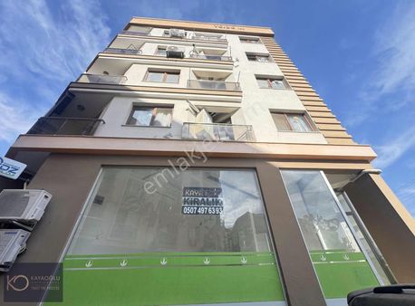 Kayaoğlun'dan İmbatlı Migros Karşısı 30 M2 Dükkan Wc/mutfak Var