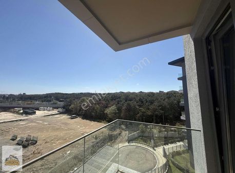 Emlak Konut Çınarköy Köşe 2+1 Kapalı Mutfak Kiralık Daire