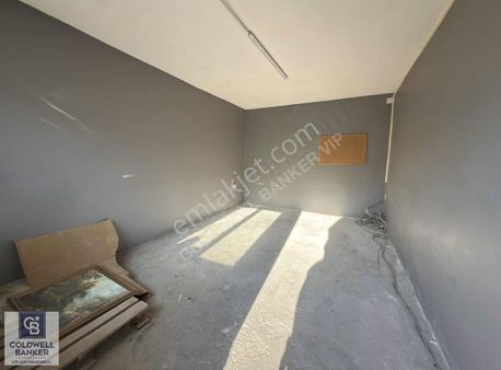 Ostim Anadolu Bulvarına 100mt Kiralık 1350 M2 Arsa