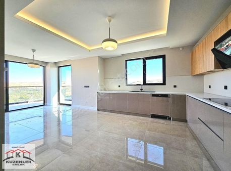 Pineta Sitesi_yüksek Kredili/vade Ve Takas Seçenekli 211m2 4+1