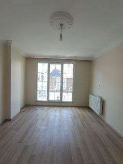 Esenyurt Battalgazi Mahallesi 3+2satılık Dubleks