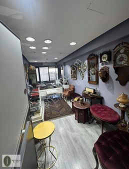 Bakırkoy Meydan Gür Carsıda Yatırımlık Ofis