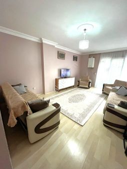 Evalüks Gyo’ Dan Hastaneye Komşu Düz Ayak Fırsat Daire