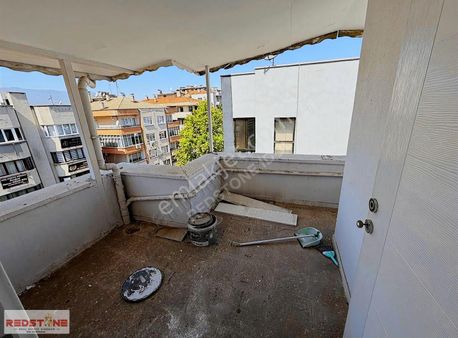 Redstone İdol'den 3+1 İster Daire İster Ofis