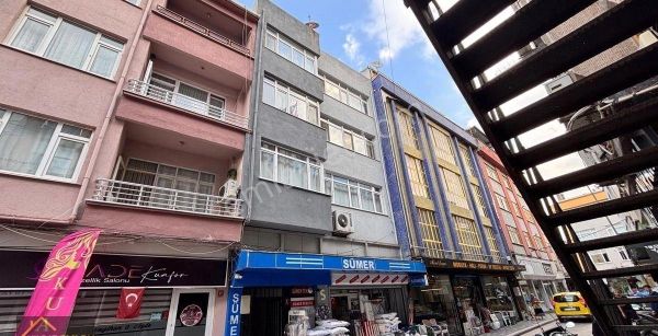 Yıldız Gayrımenkul’den Altay Mah Çarşı İçinde Satılık 2+1 Daire