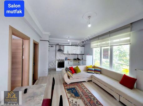 Körfez De Tranvaya 300 Metre Mesafede Geniş Kiralık 1+1 Eşyalı