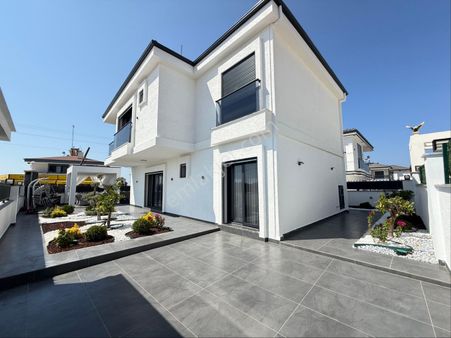 Didimde Satılık 4+1 Amerikan Mutfak Tam Müstakil Ultralüx Villa
