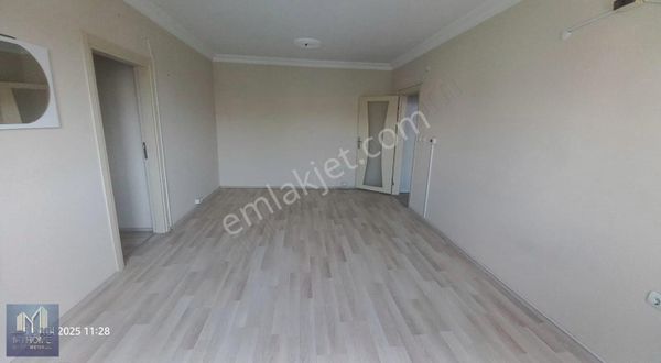 Havuzlarda Masrafsız Satılık 2+1